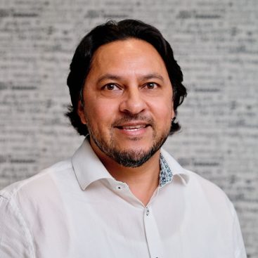 Saratoga Software - Staff - Faiek Sonday