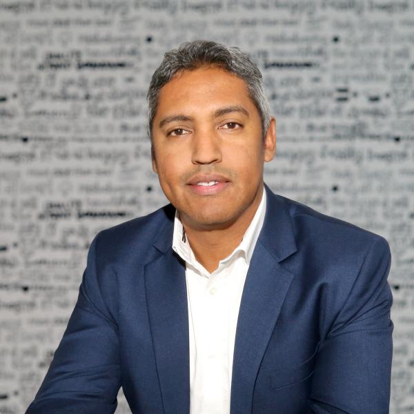 Saratoga Software - Staff - Julian Smith